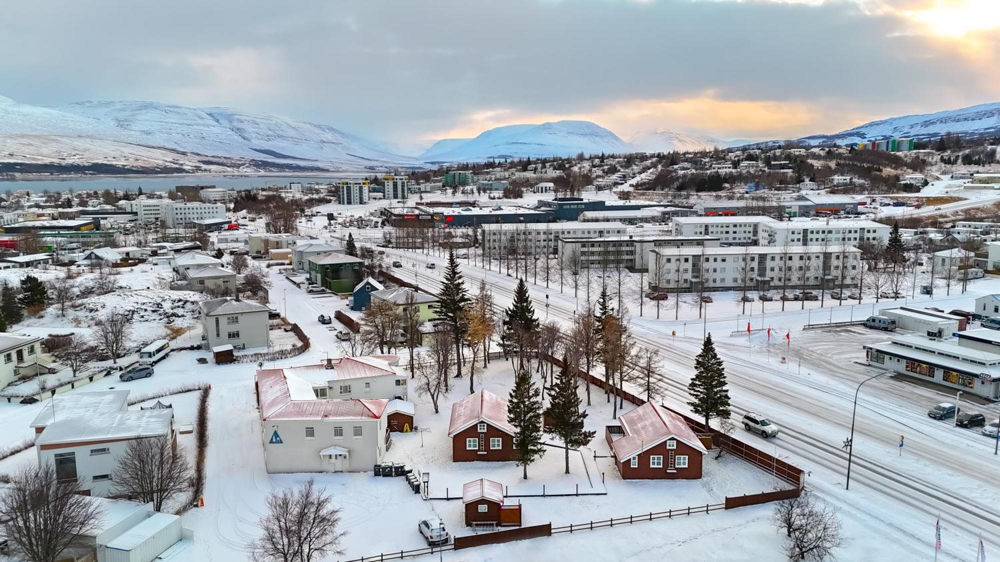 Akureyri Cottages ภายนอก รูปภาพ